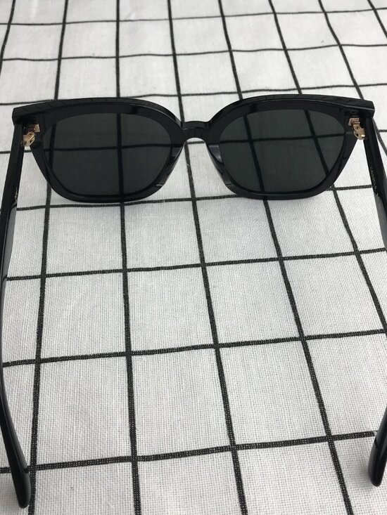 NWT Gentle Monster Flatba “My Ma” Black Sunglasses main image 4